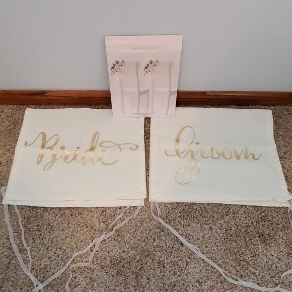 NEW Bride & Groom Chair Signs 👰🤵 - Picture 2 of 8